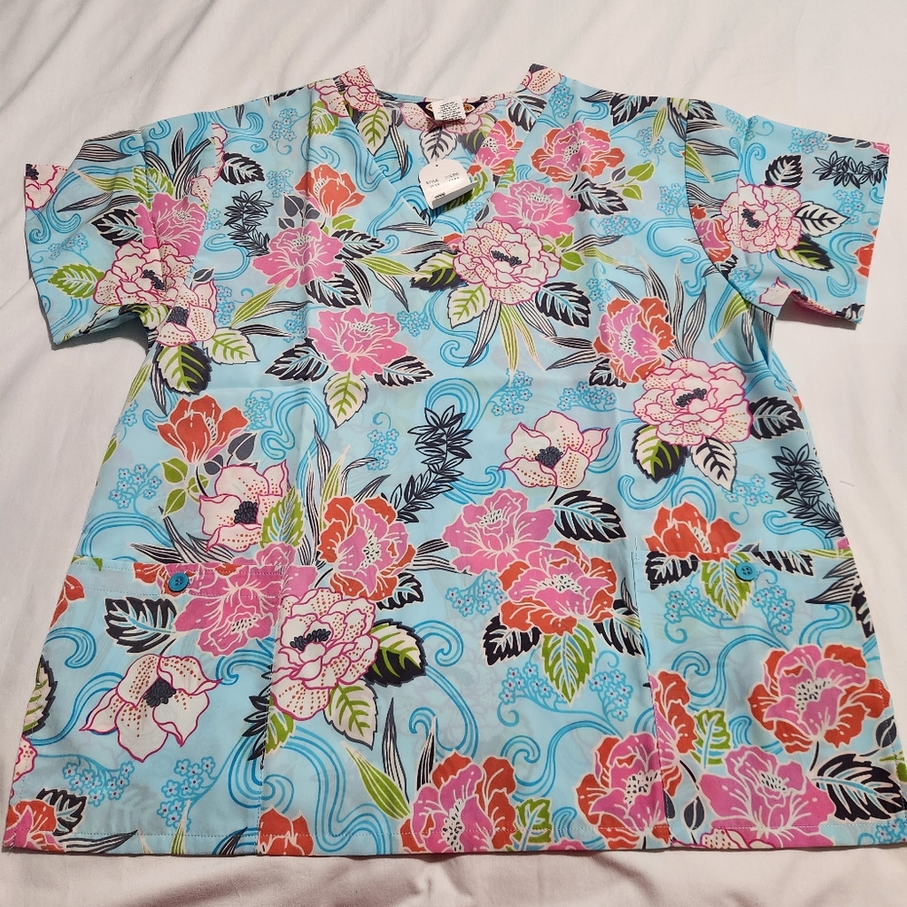 New Uniform City Silky Woman's Scrubs Microfiber Top Floral Print Large